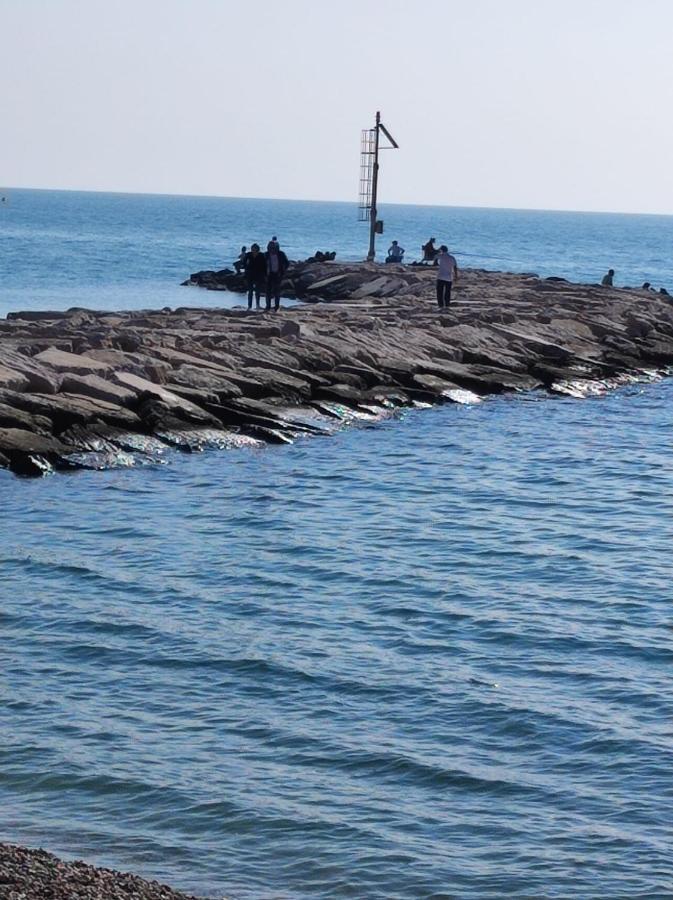 Casa Vacanze Rinaldi Mattinata Bagian luar foto