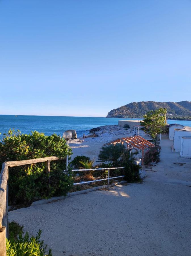 Casa Vacanze Rinaldi Mattinata Bagian luar foto